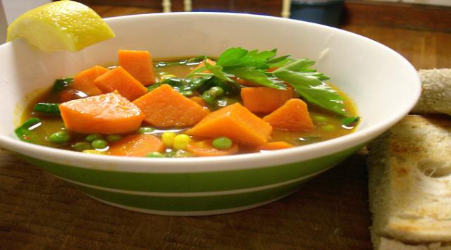 Sopa de Zanahoria Vegana