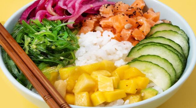 Poke bowl de salmón