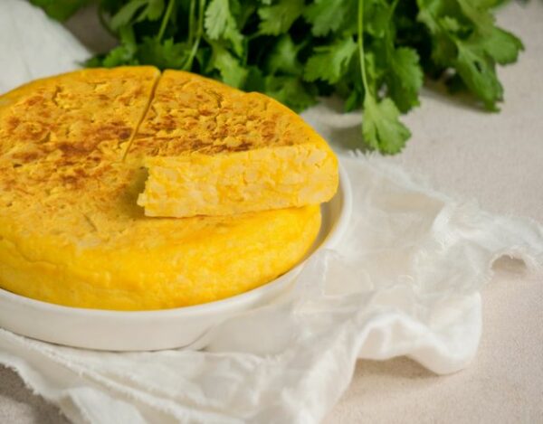 Tortilla de patatas con patatas de bolsa